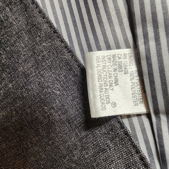 2 piece suit - Picture 4 of 5